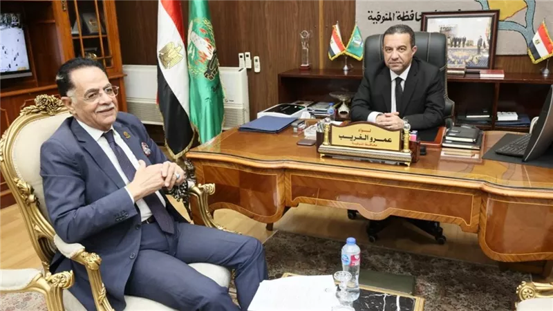  محافظ المنوفية يلتقى عدد من أعضاء مجلسي النواب والشيوخ لبحث مطالب المواطنين