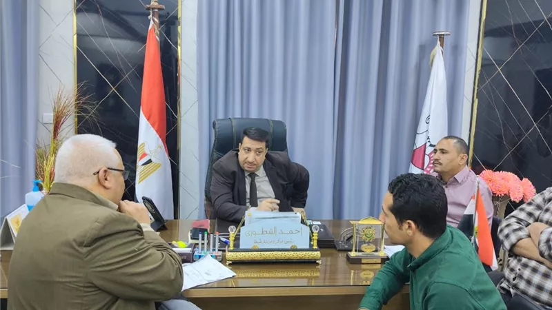 لقاء الإثنين بطهطا في سوهاج.. استجابة فورية لشكاوى ومطالب المواطنين