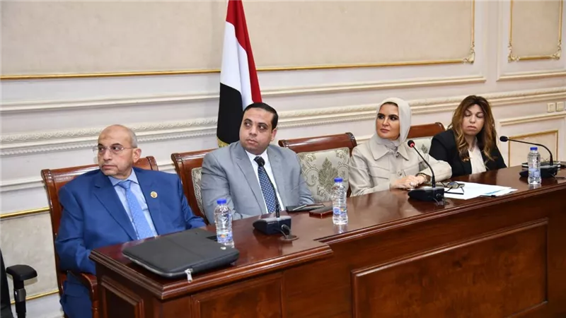 «اقتصادية الشيوخ» تطالب بسرعة إصدار اللائحة التنفيذية لقانون التخطيط العام