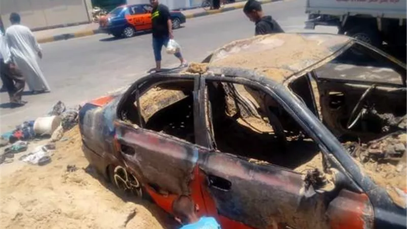 دون إصابات.. حريق يلتهم ميكروباص أسفل كوبري العوايد بالإسكندرية