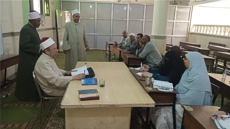 استمرار الدراسة بمركز إعداد محفظي القرآن الكريم بأسيوط بالفصل الدراسي الثاني