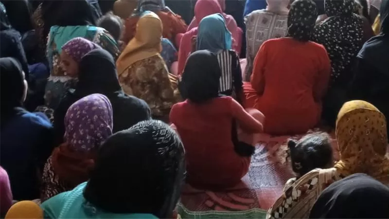 «الصحة والمرأة» تنظمان جلسة توعية حول تنظيم الأسرة بقرى قنا