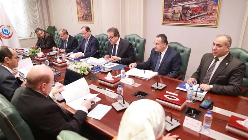 وزير الصحة يترأس جلسة اجتماع مجلس أمناء المجلس الصحي المصري