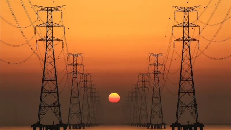 مصر تستعد لطرح مناقصة لخط كهرباء بطول 390 كيلومترًا باستثمارات 12 مليار جنيه