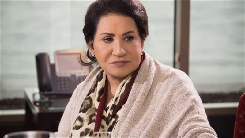 بعد أنباء سحب جنسيتها.. تعليق  صادم من الفنانة سعاد عبدالله