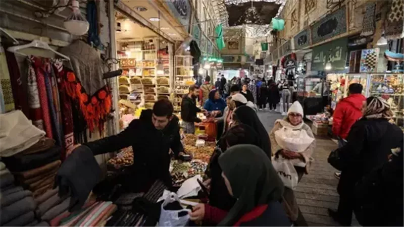 إعلام عبري: عودة الاحتجاجات إلى الشارع الإيراني خلال الأسابيع المقبلة بسبب سوء المعيشة