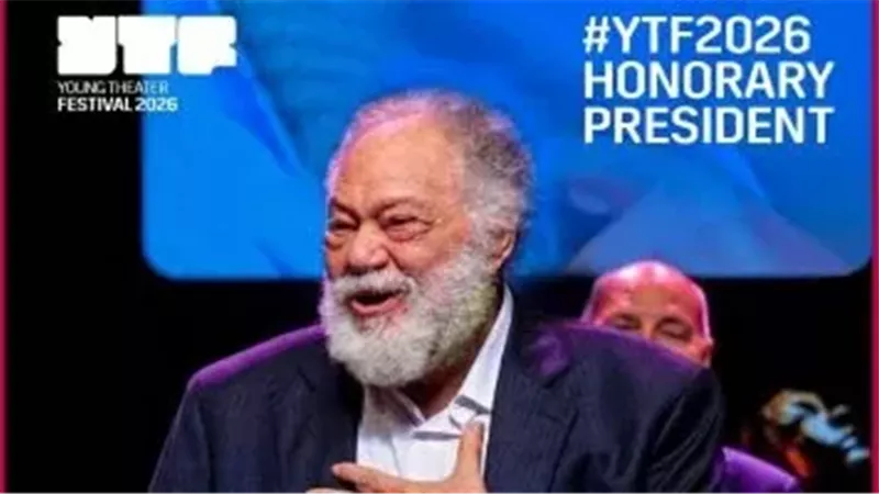 الفنان القدير يحيى الفخراني رئيسا شرفيا لمهرجان مسرح الأطفال 