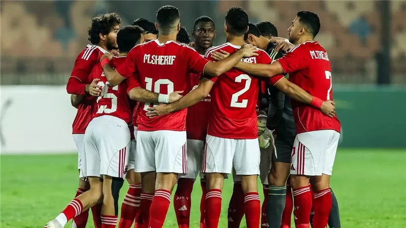 نجم الأهلي السابق: القمة بطولة خاصة.. والغيابات تضرب الفريق