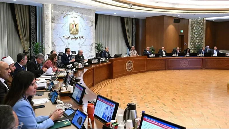 الحكومة تقر تعديلات على لائحة الثروة المعدنية لتنظيم التراخيص ودعم الاستثمار