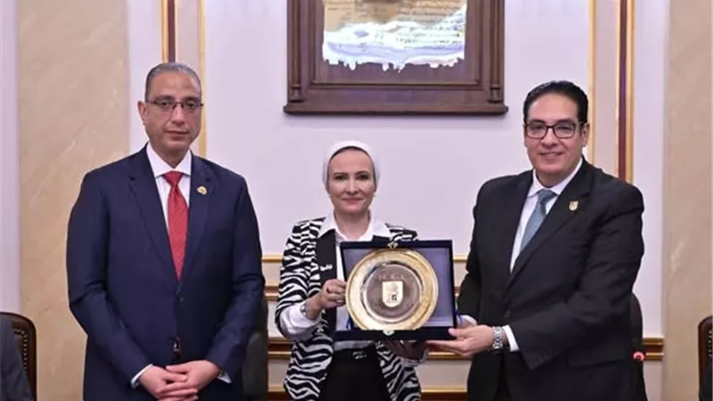 جامعة القاهرة: عدم حرمان أي طالب من أداء الامتحانات بسبب عدم سداد المصروفات