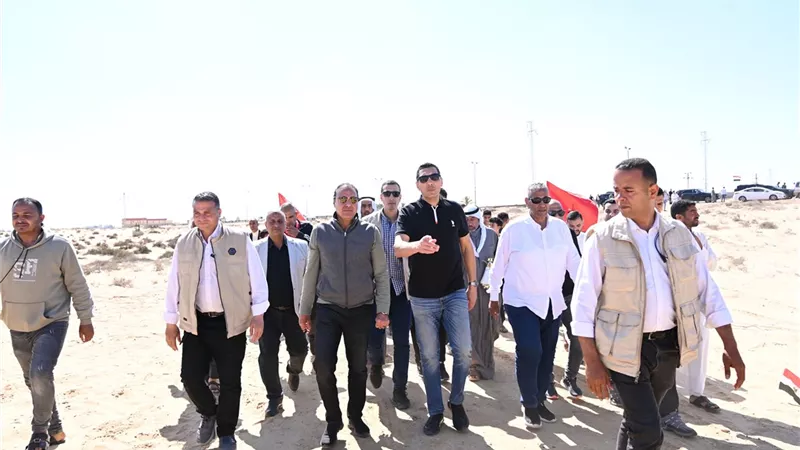 وزير الشباب والرياضة يتفقد مركز شباب الشهداء بمحافظة شمال سيناء
