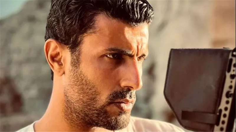 التاريخ يهمس في كل حجر .. محمد سامي يشارك كواليس تصوير 