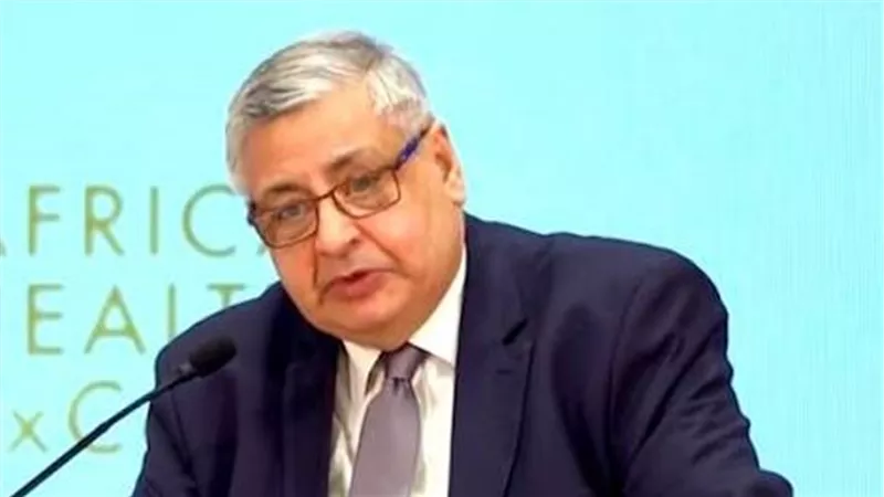 رسالة طمأنة من مستشار رئيس الجمهورية بشأن إيبولا: مصر تتابع الوضع لحظة بلحظة