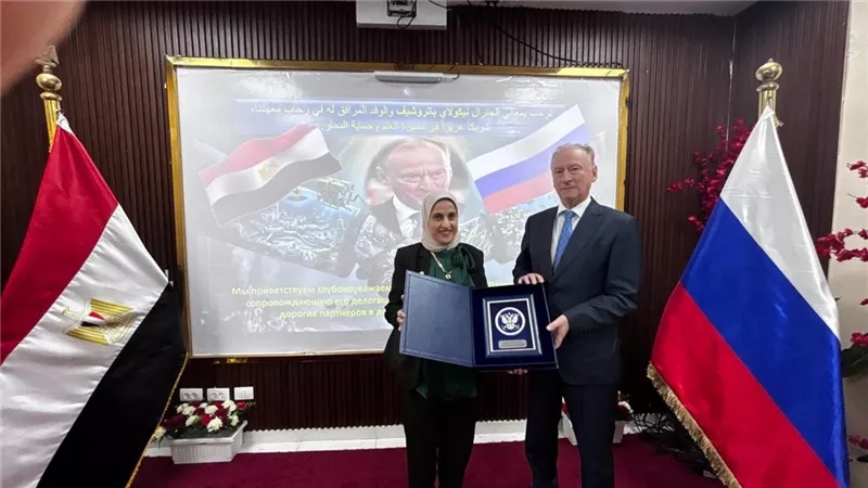 المعهد القومي لعلوم البحار يستقبل مساعد رئيس روسيا لبحث سبل التعاون المشترك