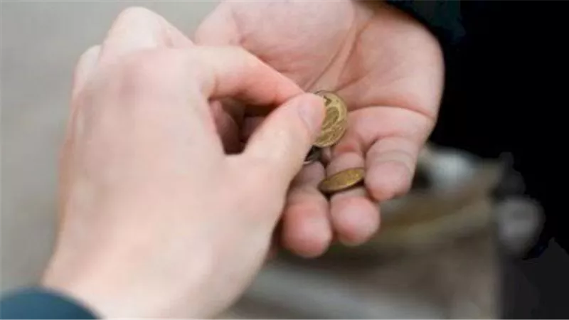 هل يصل ثواب الأعمال الصالحة إلى الأحياء والأموات؟ دار الإفتاء تُجيب