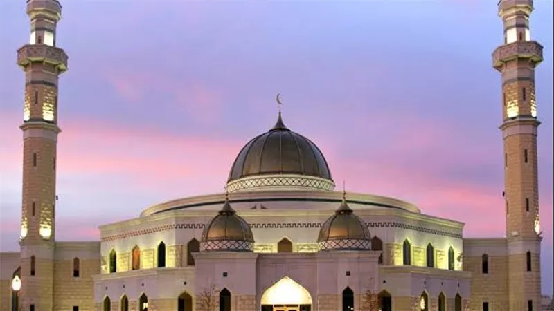 هل يجوز للحائض دخول المسجد..  دار الإفتاء توضح الحكم الشرعي