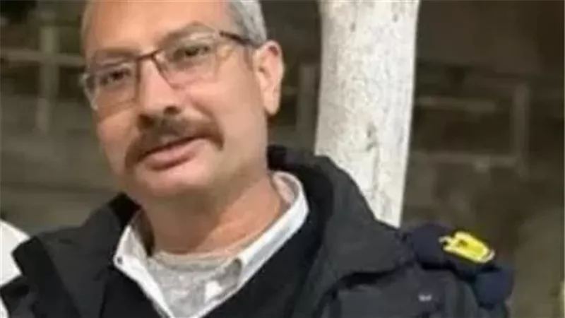 صدمته سيارة مسرعة.. وفاة نائب مأمور قسم ميت غمر أثناء متابعة حادث مروري
