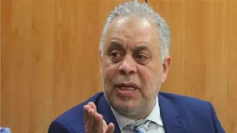 نقيب المهن التمثيلية يشارك الأقباط احتفالات أحد السعف