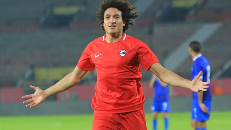 أحمد عاطف مهاجم مودرن سبورت يوقع لسيراميكا كليوباترا في صفقة انتقال حر|خاص 