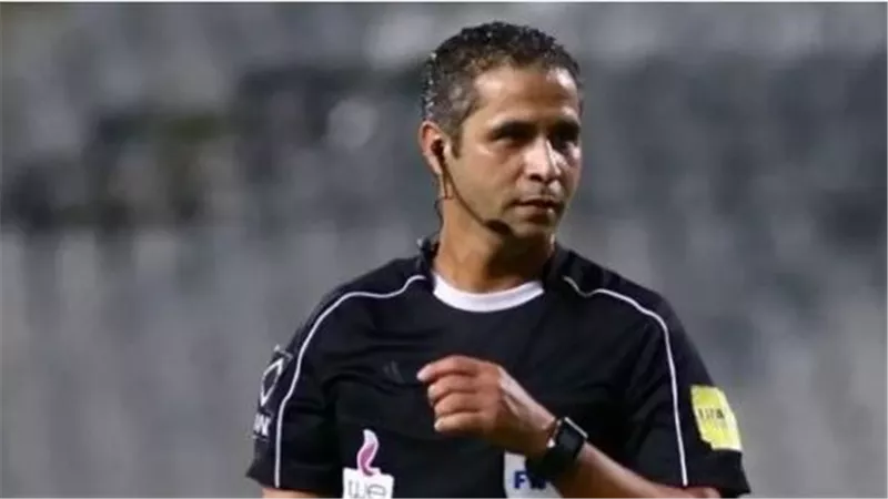 محمود عاشور حكمًا للـ