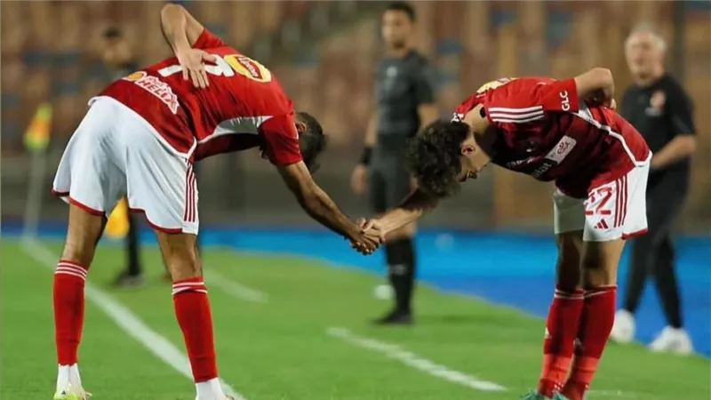بالرغم من أزمته مع يورشيتش.. إمام عاشور يهنئ كهربا بعيد ميلاده