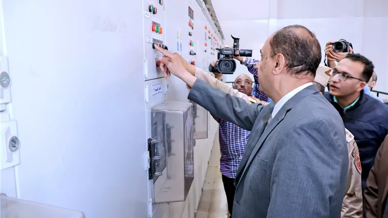 بتكلفة 466 مليون جنيه.. إطلاق شارة التشغيل التجريبي للصرف الصحي بسوهاج