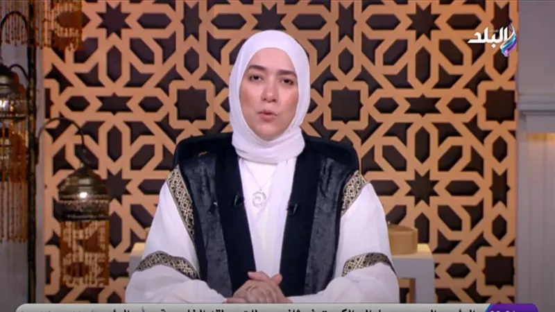 أبرزها المال الحلال .. داعية إسلامية توضح شروط استجابة الدعاء ( فيديو)