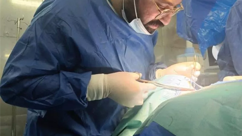 بعملية دقيقة.. إنقاذ سيدة تعاني من شلل جزئي في مستشفى حكومي في محافظة  دمياط 