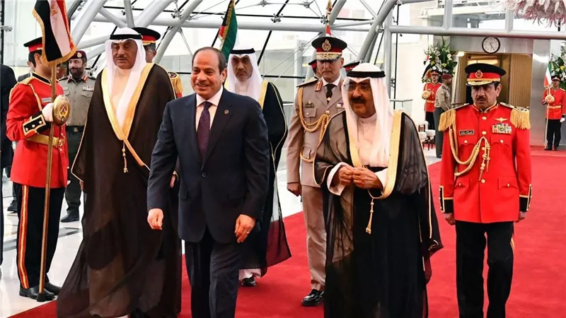 إغلاق مؤقت للطرق بالكويت خلال مغادرة الرئيس السيسي