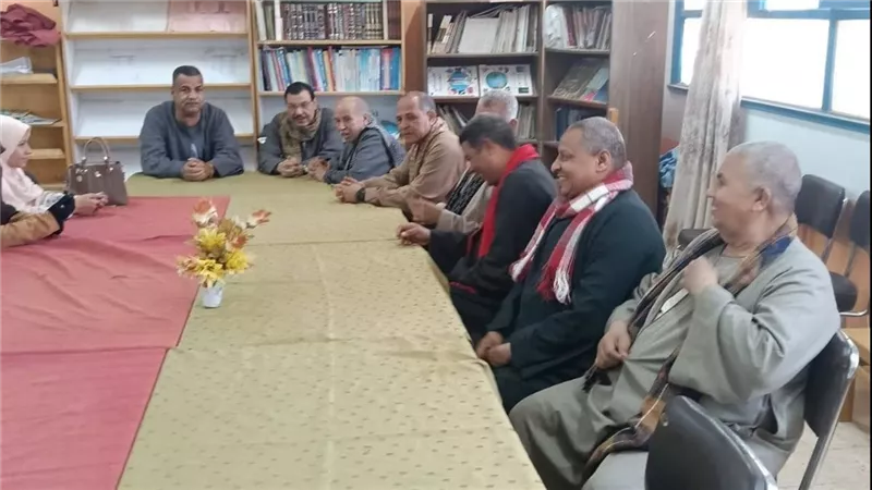 بدء تفعيل دور مجالس الأمناء والآباء والمعلمين بعد إعادة تشكيلها بأسيوط  