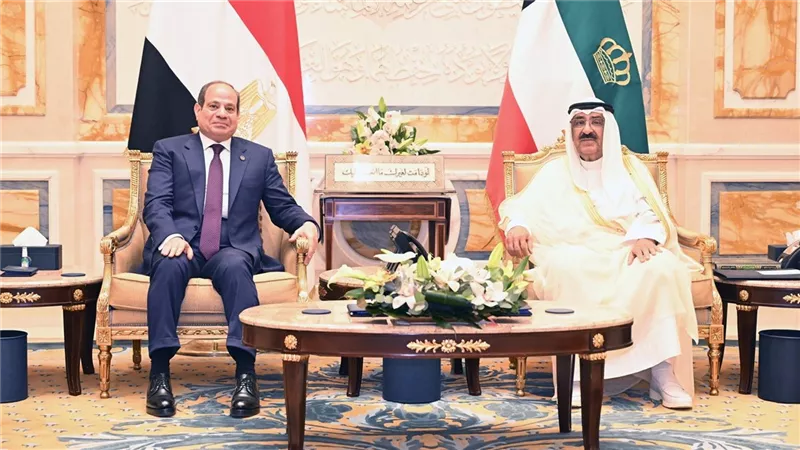 مباحثات رسمية بين مصر والكويت بقصر بيان لتعزيز التعاون الثنائي