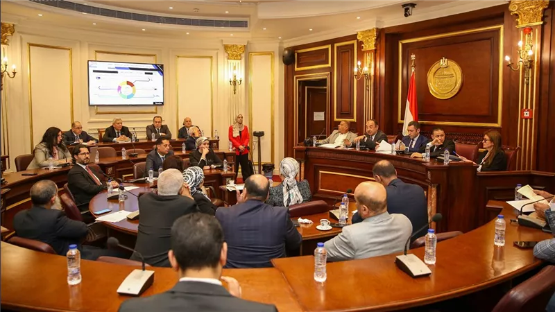 وزير قطاع الأعمال العام: ننفذ خطط عمل لتطوير وتحسين أداء الشركات التابعة 
