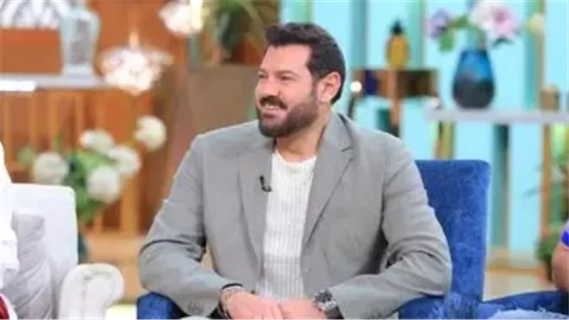عمرو يوسف يعلن انتهائه من تصوير فيلمه الجديد «درويش»