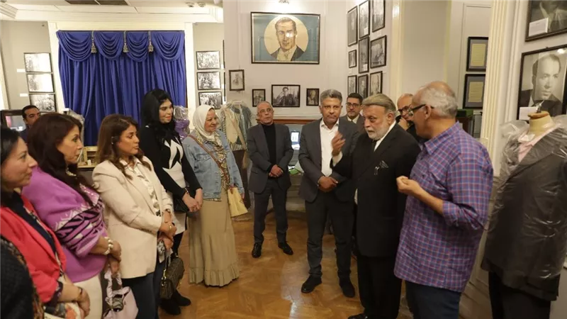 بالصور..  القومي للمسرح والموسيقي والفنون الشعبية يحتفل باليوم العالمي للفن