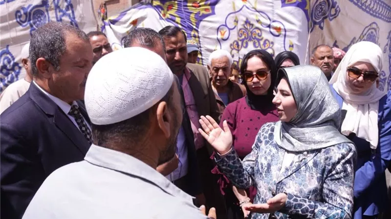 نائب محافظ دمياط تشهد فعاليات «بداية جديدة لبناء الإنسان» في دمياط 