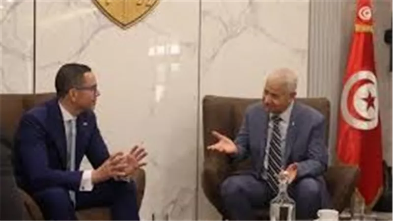 وزيرا الاستثمار والتجارة في مصر وتونس يبحثان تعزيز التعاون الاقتصادي 