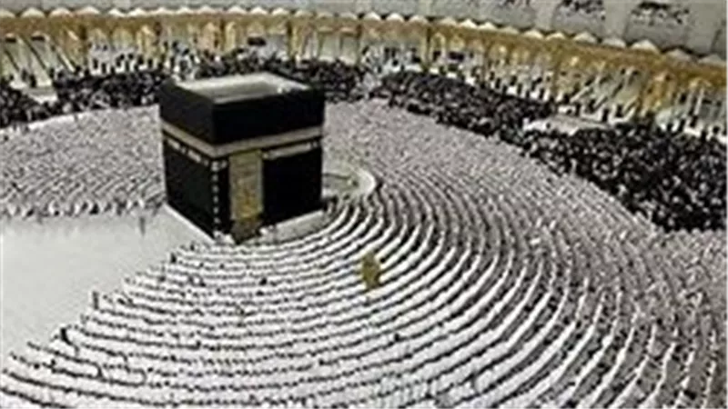 «نصابين الحج».. الأمن يداهم 5 شركات سياحة تعمل بدون ترخيص