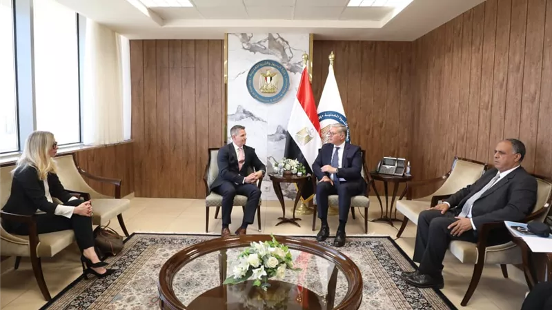 تعزيز الشراكة بين مصر وكابريكورن لزيادة إنتاج البترول والغاز