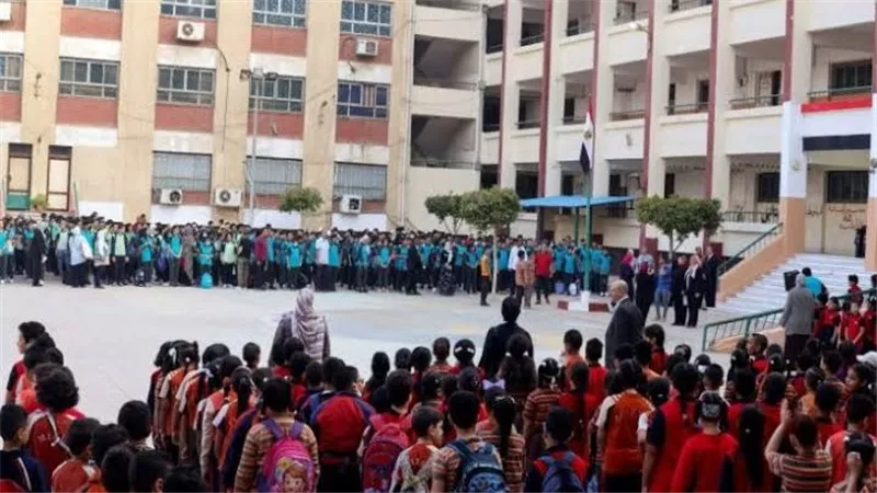 ولية أمر بمدرسة المرج تكشف مفاجأة في واقعة هتك عرض الطفلة ياسمين 