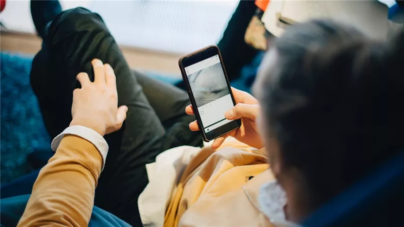 ما حكم استخدام هاتف العمل في مكالمات شخصية؟..الإفتاء توضح