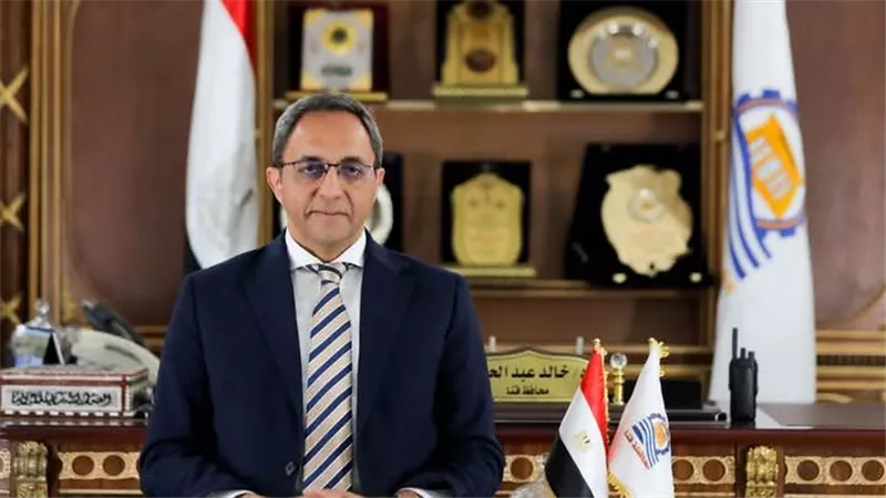 بمناسبة الذكري الــ43 لعيد تحرير سيناء ..محافظ قنا يهنئ الرئيس السيسي  