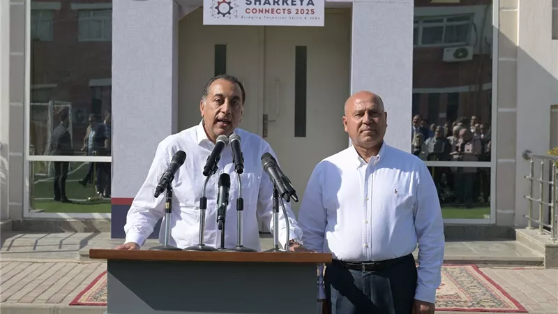 تفاؤل رجال الأعمال.. «مدبولي»: التنسيق مع المصنعين يقلص استيراد الخامات