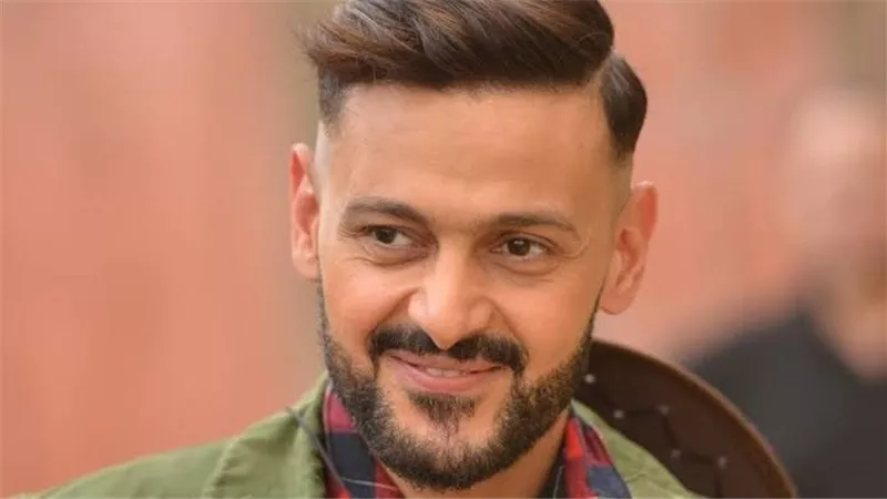 في عيد ميلاده .. رامز جلال بدأ بالسينما واشتهر بالمقالب
