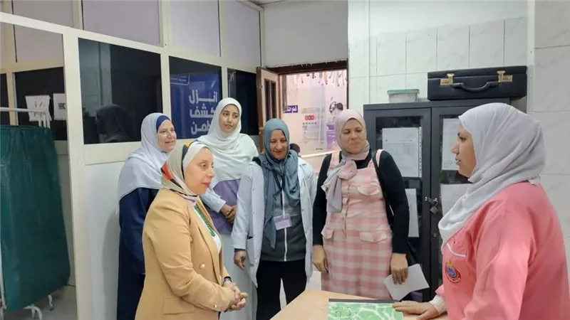 وكيل وزارة الصحة بالإسماعيلية تتابع سير العمل بوحدة القصاصين