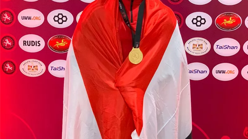 تتويج لاعب البحيرة  أنس علي السيد بذهبية أفريقيا للمصارعة الحرة تحت 20 سنة