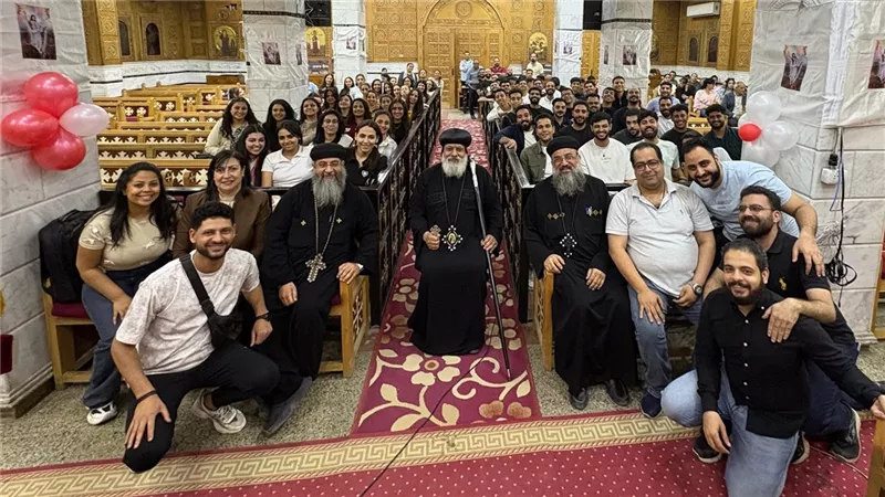 100 شاب وشابة يشاركون في يوم روحي بكنيسة العذراء مريم بالمعصرة