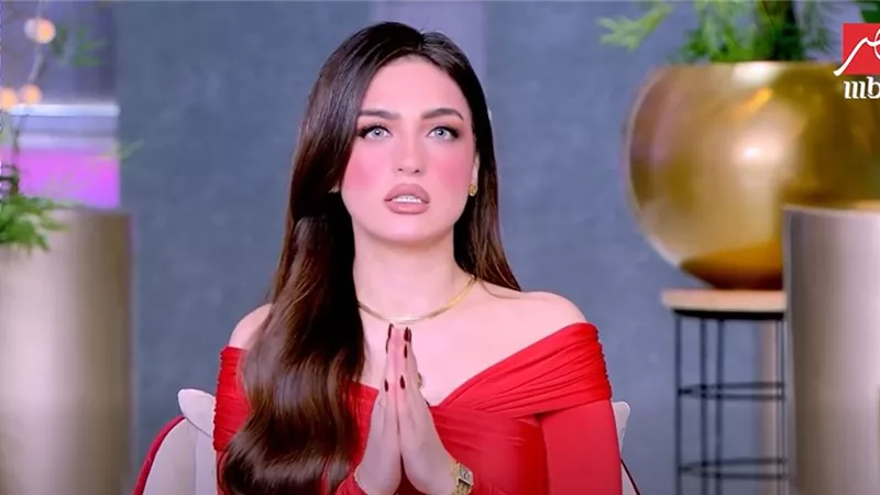بعد واقعة ضرب أب لإبنه.. ياسمين عز: أنا بقول للأم متسيبيش حق إبنك 