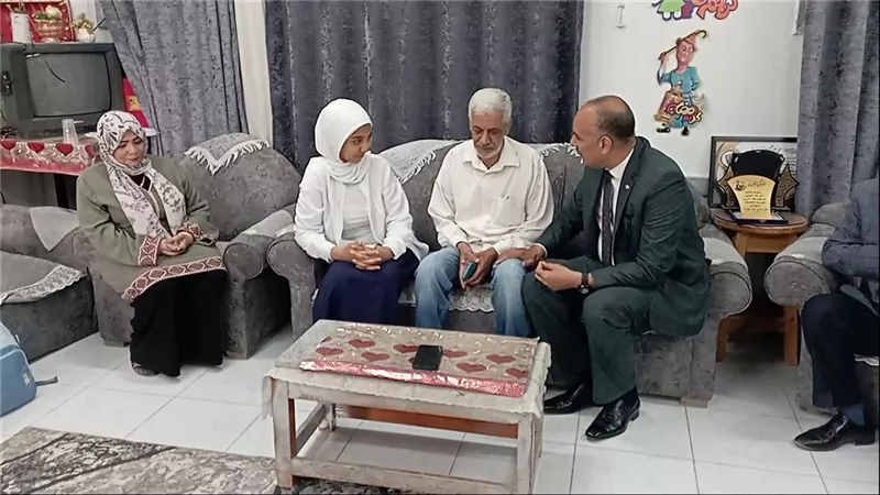 اعتذرالها في بيتها.. تطورات جديدة في واقعة التنمر بطالبة الفول