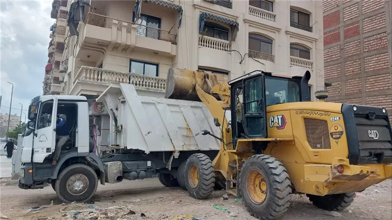 نائب محافظ بورسعيد يقود جولات ميدانية مكثفة لمتابعة رفع الرتش وأعمال التطوير