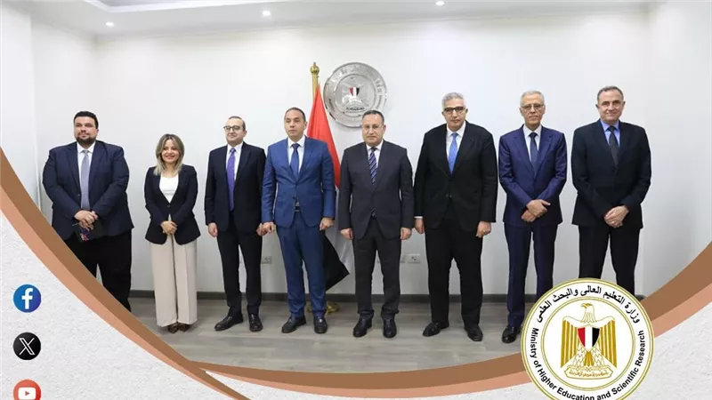 التعليم العالي: أنشطة مكثفة وقرارات لتطوير التعليم الجامعي وتعزيز البحث العلمي